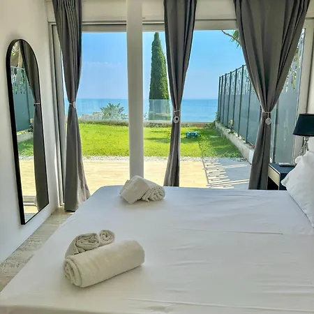 Apartment Mont Des Olives - Cap D'ail- App1 *