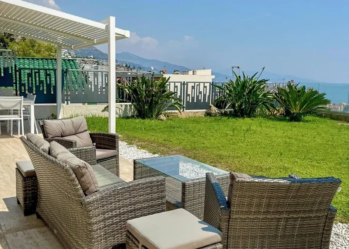 Mont Des Olives - Cap D'ail- App1 *